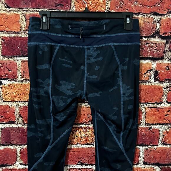 lululemon leggings size 6 - Picture 3 of 8